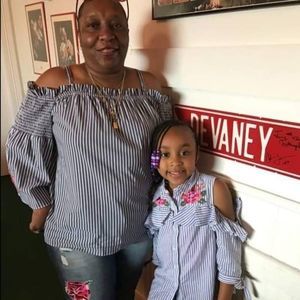 Meet your Posher, Denita